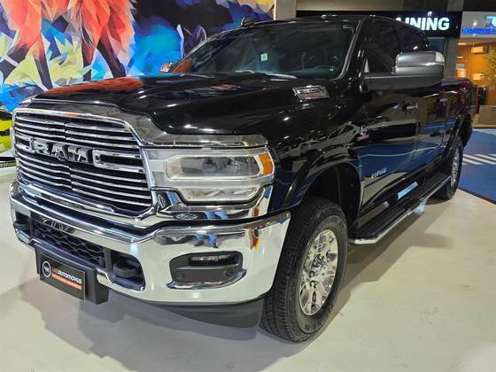 RAM 3500 6.7 I6 TURBO DIESEL LARAMIE CD 4X4 AUTOMÁTICO RAM 3500 6.7 I6 TURBO DIESEL LARAMIE CD 4X4 AUTOMÁTICO